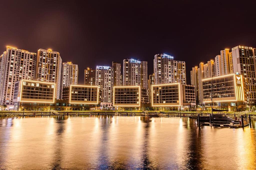 The Castle Ocean Suite Yeosu Εξωτερικό φωτογραφία